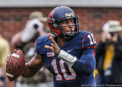 Orange QB Hunt delivers a pass downfield