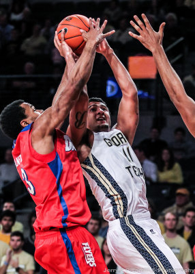 Georgia Tech G Bolden puts up a shot over Dayton G Sanford