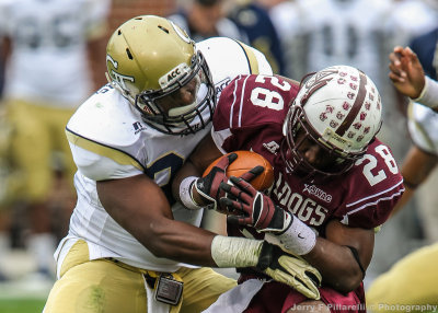 GT LB Jabari Hunt-Days Stops AAMU RB Barrington Scott