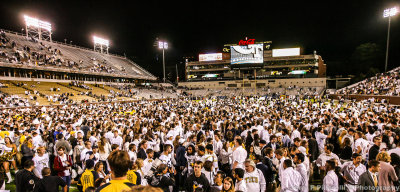 Jackets Fans storm Grant Field after the victory