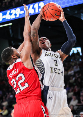 Yellow Jackets F Georges-Hunt elevates to shoot over Wolfpack G Turner