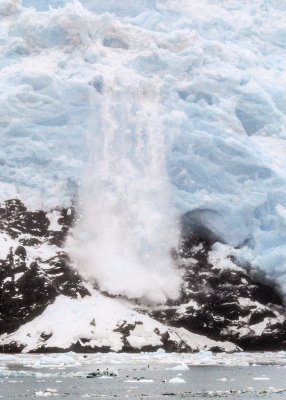 Aialik Glacier calving in Kenai Fjords National Park