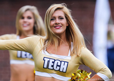 Yellow Jackets Dancer performs for the crowd
