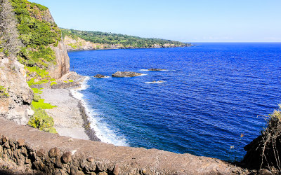 Bay along the Piilani Highway