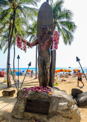 Statue of Olympian Duke Kahanamoku, the Ambassador of Aloha, on Waikiki Beach