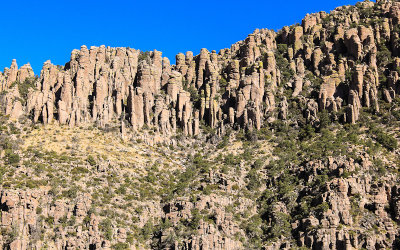 Close up of the ridge of Rhyolite Canyon in Chiricahua National Monument