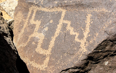 Geometric figure in Piedras Marcadas Canyon in Petroglyph National Monument