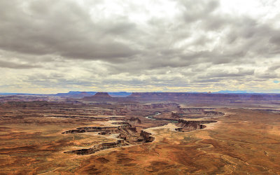Overcast view of the Green River from the Green River Overlook in Canyonlands National Park