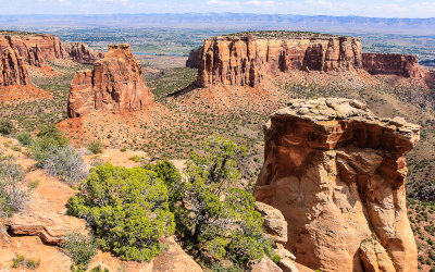 Independence Monument and The Island as seen from Grand View in Colorado National Monument