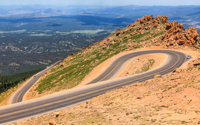 The switchbacks along the Pikes Peak Highway