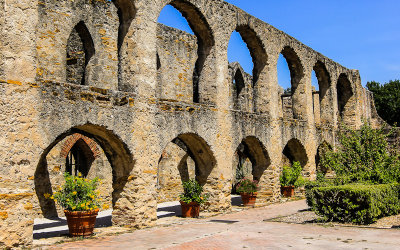 Arched ruins behind Mission San Jose in San Antonio Missions NHP