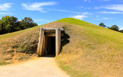 Entrance to the Earthlodge Mound ceremonial building in Ocmulgee National Monument