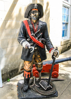 Captain Hook statue in Key West