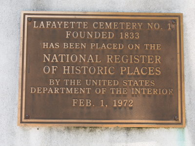 New Orleans Lafayette Cemetery_02.jpg