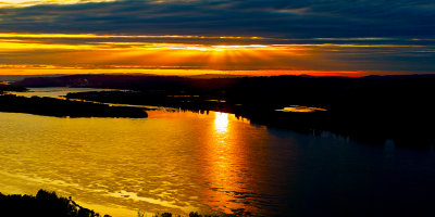 Sunset on the Columbia River Gorge 2