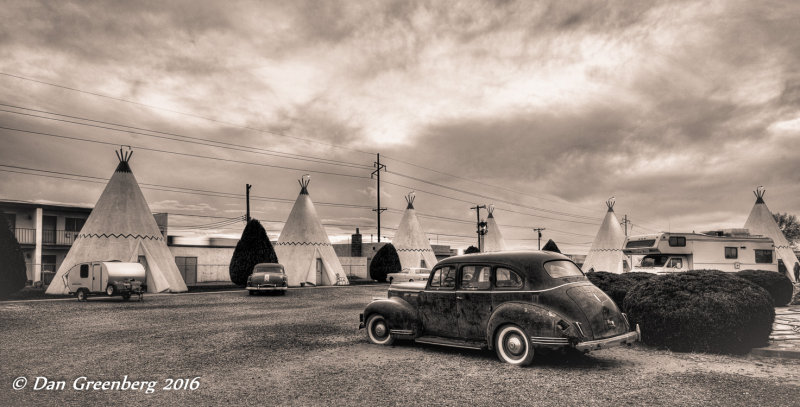 The Wigwam Hotel at Dusk