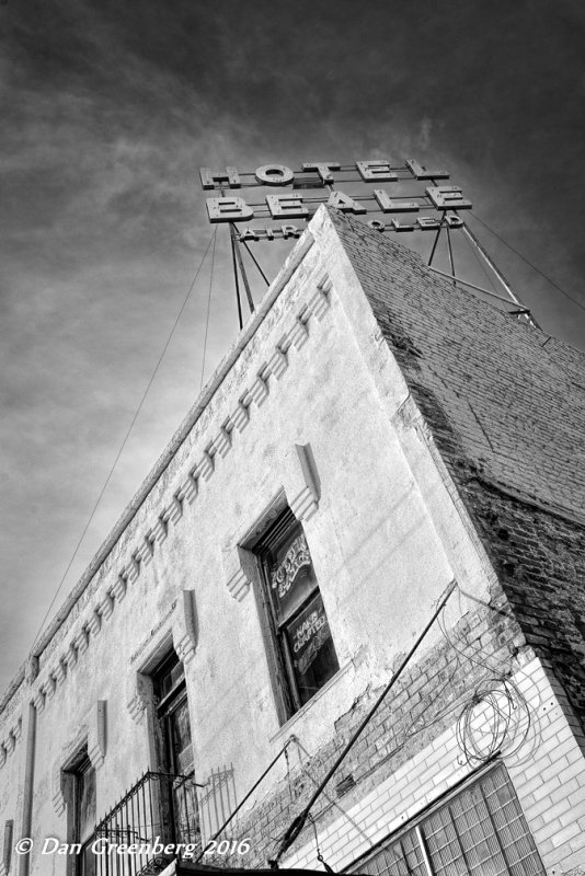 Hotel Beale - Air Cooled - B&W Version