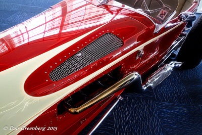 Lines and Contrasts in Red, White and Blue