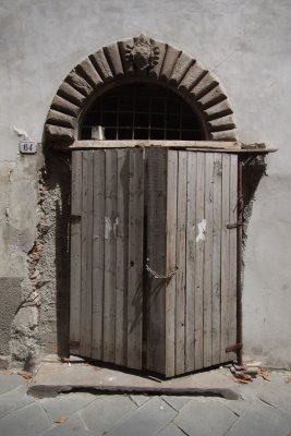 The doors of Lucca