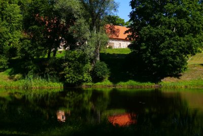 Birini manor and park
