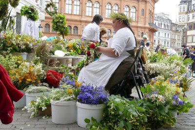 Zalu tirgus (Grass market)