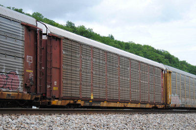 820896