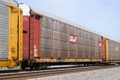 963940
