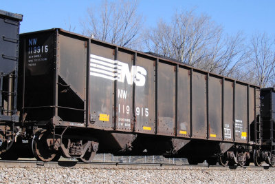 119915