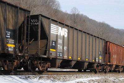 77447