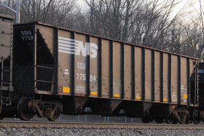 77584
