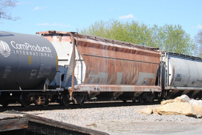 98371