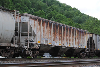 88721