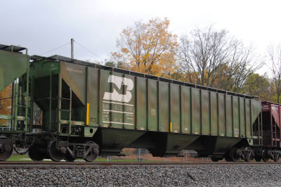 472099