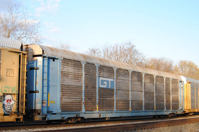 310095