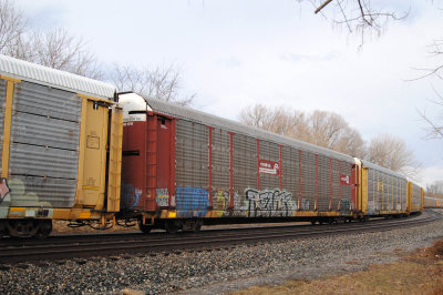 157163