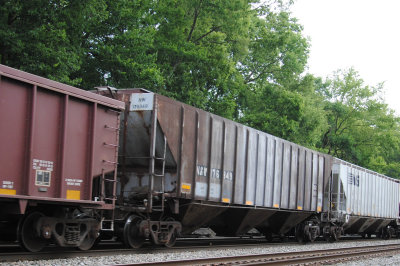 176349