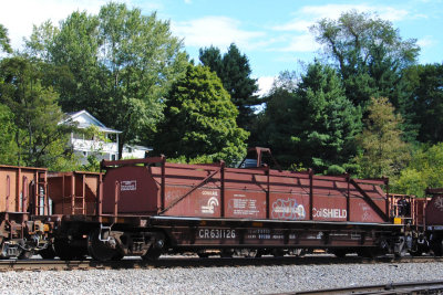 631126