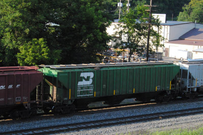 471563