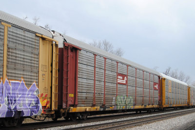 963042