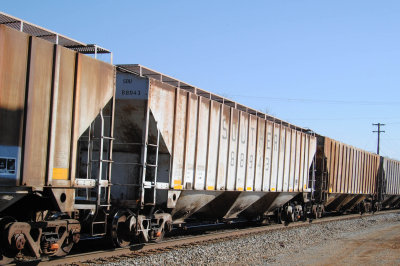 88943