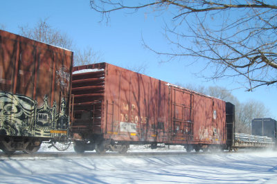 783025