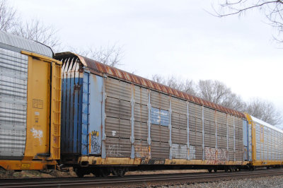 908426