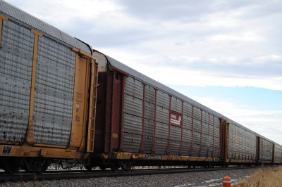 940208