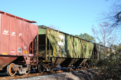468503