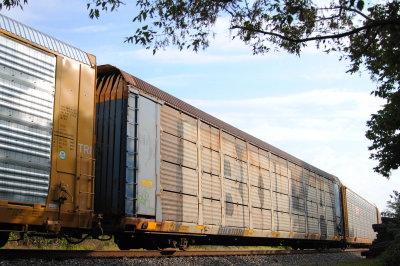 908912
