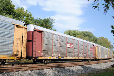 981263