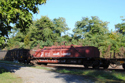 631528