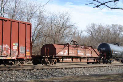 631636