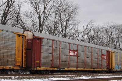 981122