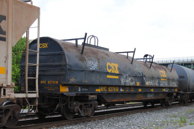 627618